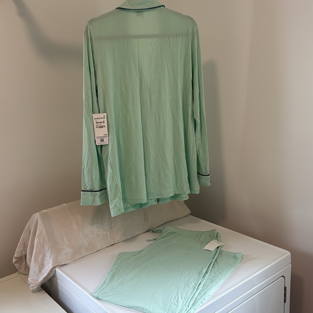 Nordstrom Light mint  Pajama Set NWT - Picture 3 of 7